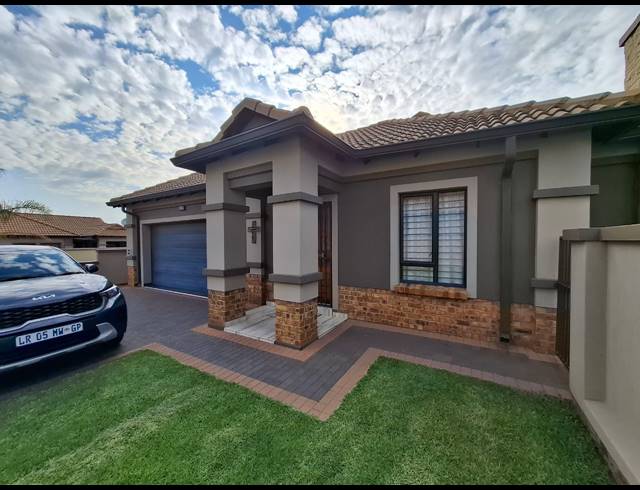 3 BEDROOM HOUSE FOR SALE IN SUNAIR PARK